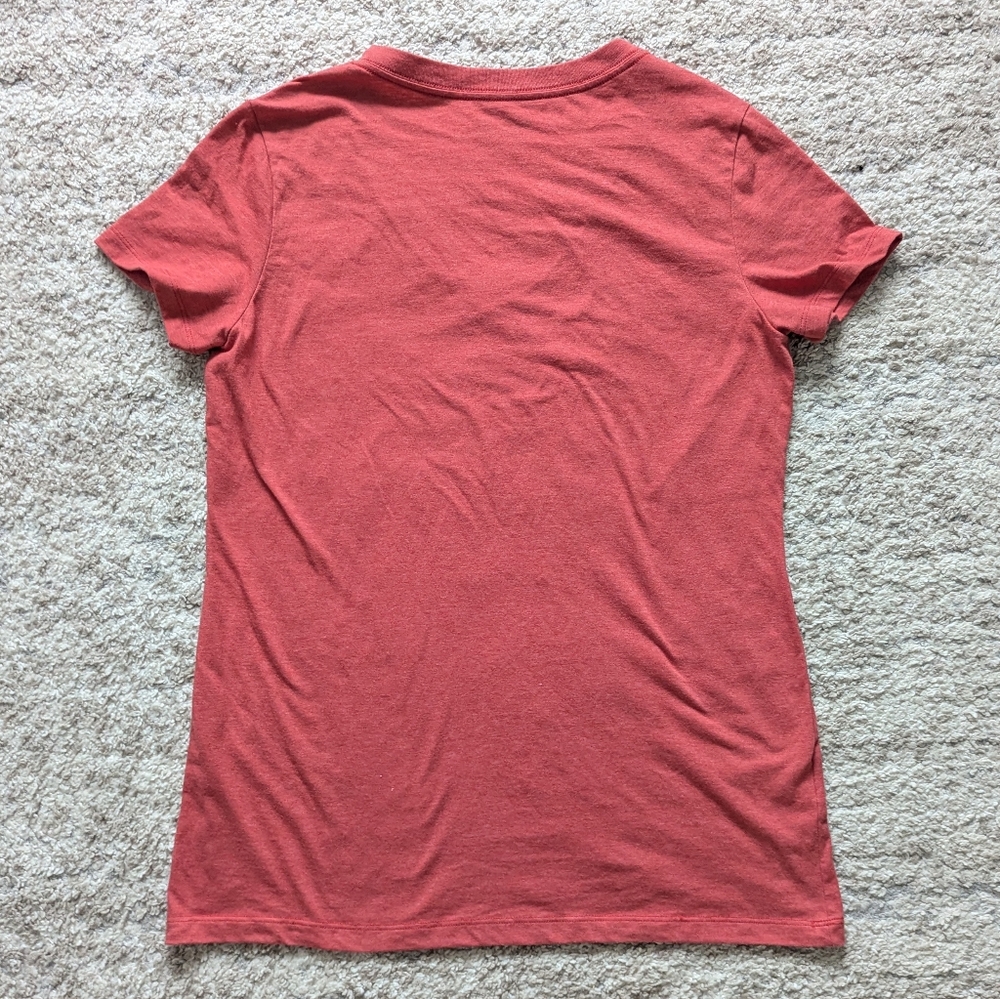 Patagonia V neck T shirt slim fit - Picture 4 of 7
